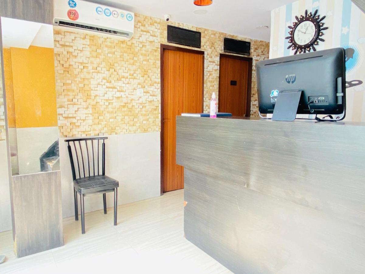 Airport Inn Residency Мумбай Екстериор снимка