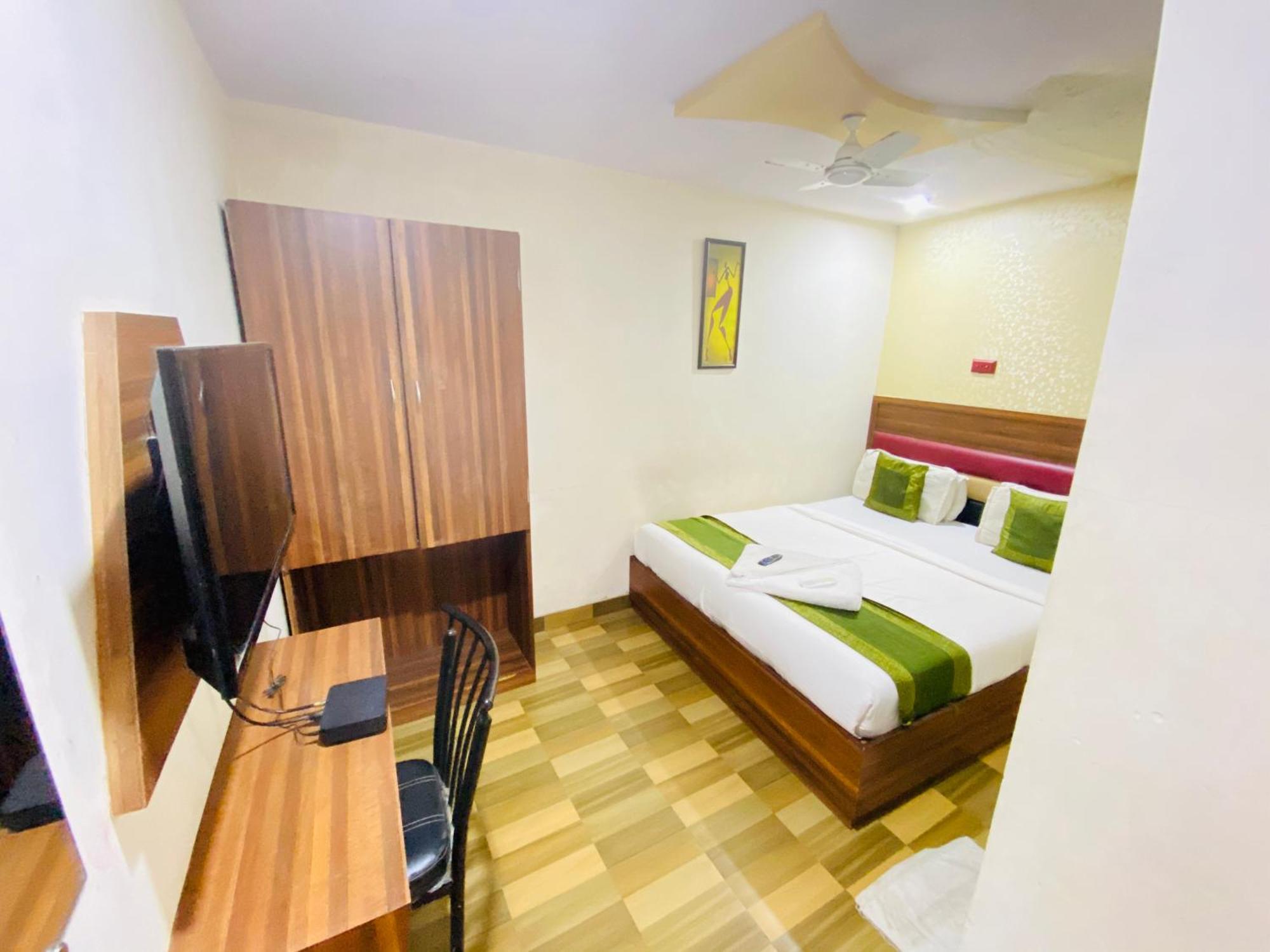 Airport Inn Residency Мумбай Екстериор снимка